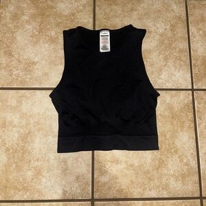 Gymshark Sweat Seamless Midi Tank in black size small